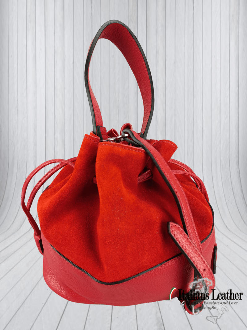 19112-Bolso-Saladino-mano-www.italiansleather.com_.png